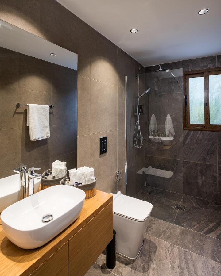 Cocoon Luxury Villa In Coral Bay-3 Min To Beach Pegeia Exterior foto