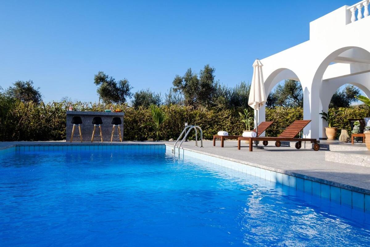 Cocoon Luxury Villa In Coral Bay-3 Min To Beach Pegeia Exterior foto