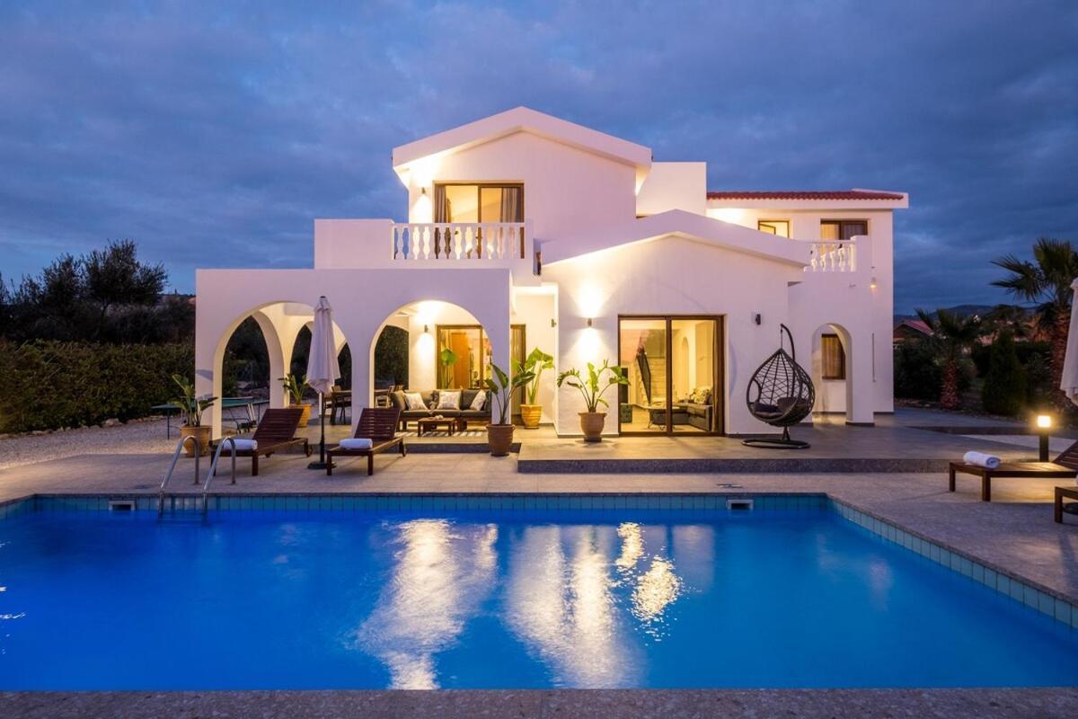 Cocoon Luxury Villa In Coral Bay-3 Min To Beach Pegeia Exterior foto